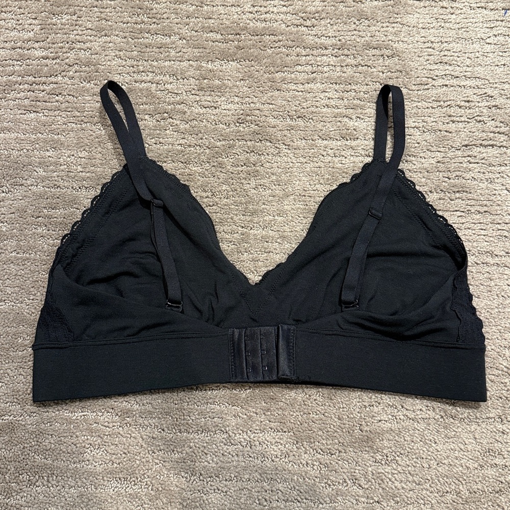 MeUndies UltraModal™ Lace Plunge Bralette XL - Picture 4 of 6